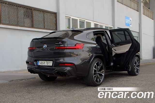 BMW X4M 3.0 Competition Carbon Package