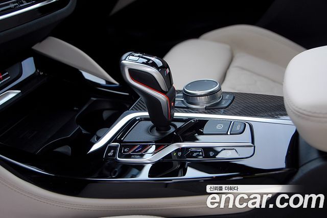 BMW X4M 3.0 Competition Carbon Package