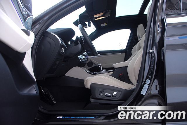 BMW X4M 3.0 Competition Carbon Package