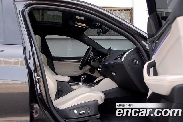 BMW X4M 3.0 Competition Carbon Package