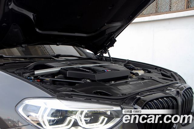 BMW X4M 3.0 Competition Carbon Package