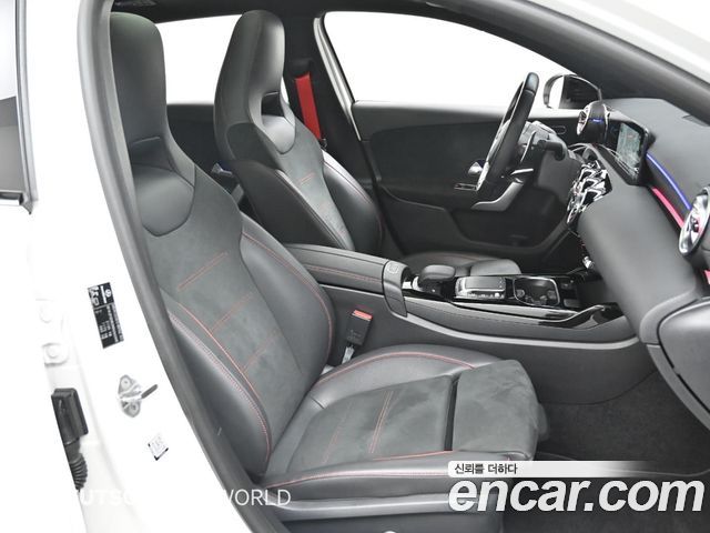 Mercedes-Benz A-Class AMG A45 4MAITC+ Hatchback