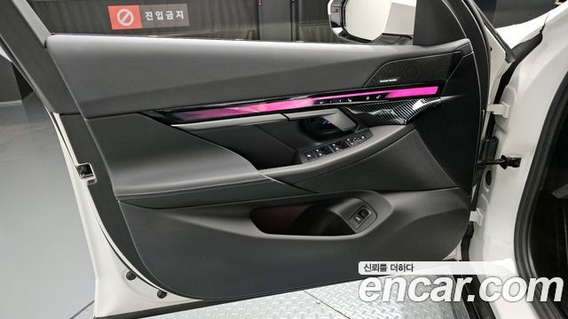 BMW 5-Series 520i Special Edition