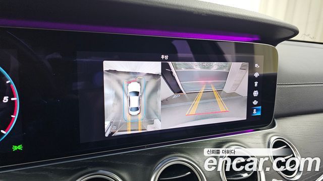 Mercedes-Benz E-Class E220d 4MATIC AMG Line