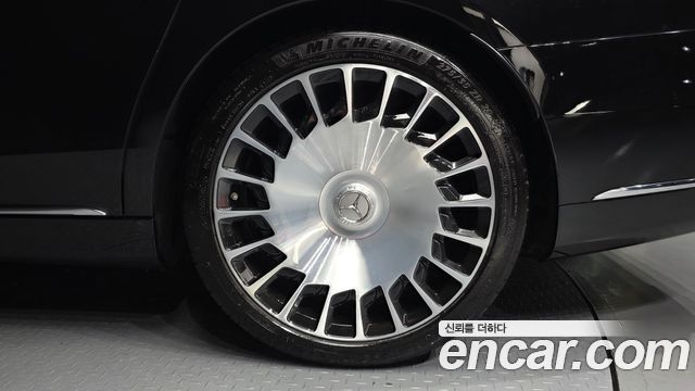 Mercedes-Benz S-Class Maybach S650