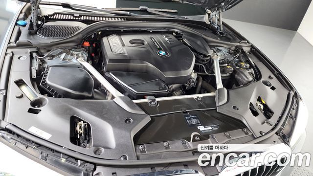 BMW 5-Series 520i Luxury