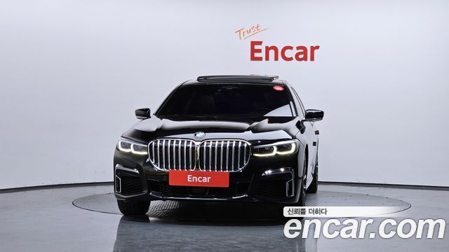 BMW 7-Series 740Li xDrive M Sport Package