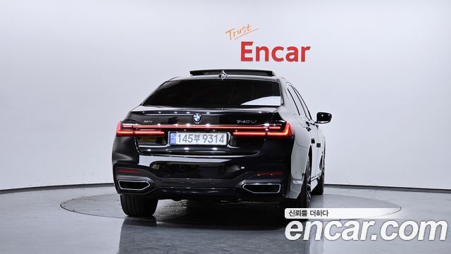 BMW 7-Series 740Li xDrive M Sport Package