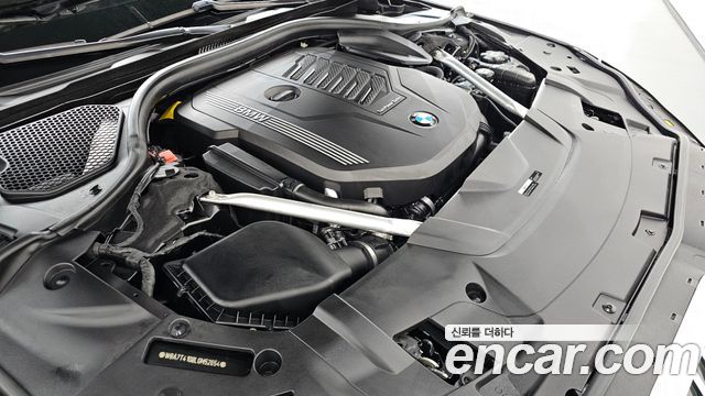 BMW 7-Series 740Li xDrive M Sport Package