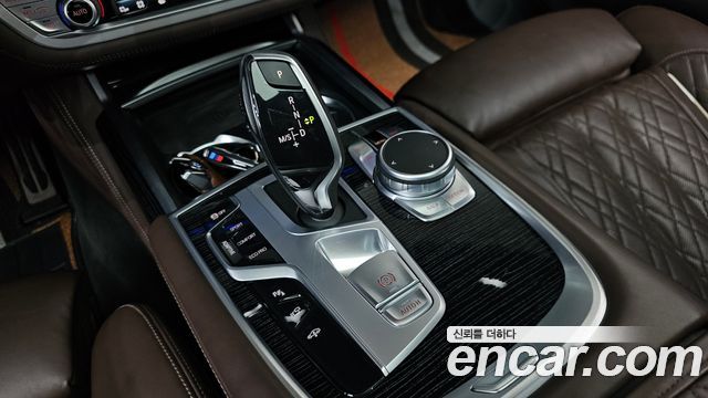 BMW 7-Series 740Li xDrive M Sport Package