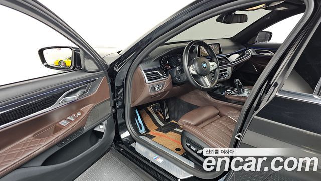 BMW 7-Series 740Li xDrive M Sport Package