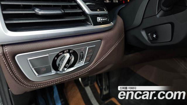 BMW 7-Series 740Li xDrive M Sport Package
