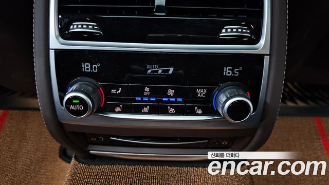 BMW 7-Series 740Li xDrive M Sport Package