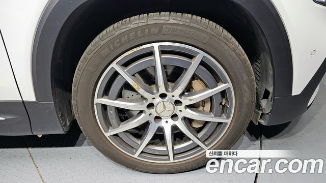 Mercedes-Benz GLB-Class AMG GLB35 4MATIC