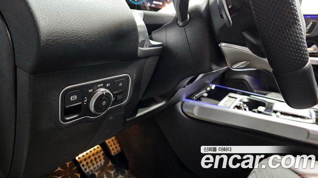 Mercedes-Benz GLB-Class AMG GLB35 4MATIC