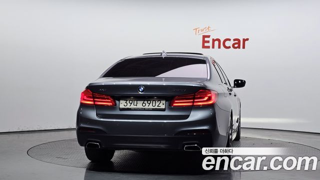 BMW 5-Series 530i xDrive M Sport Package Plus