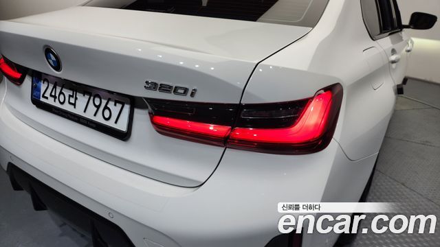 BMW 3-Series 320i M Sport