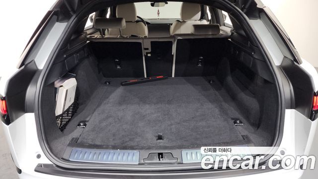 Land Rover Range Rover Velar 3.0 P400 R-Dynamic SE