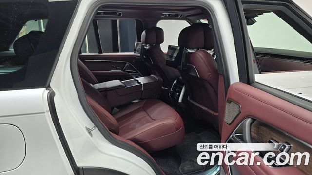 Land Rover Range Rover P550E AB