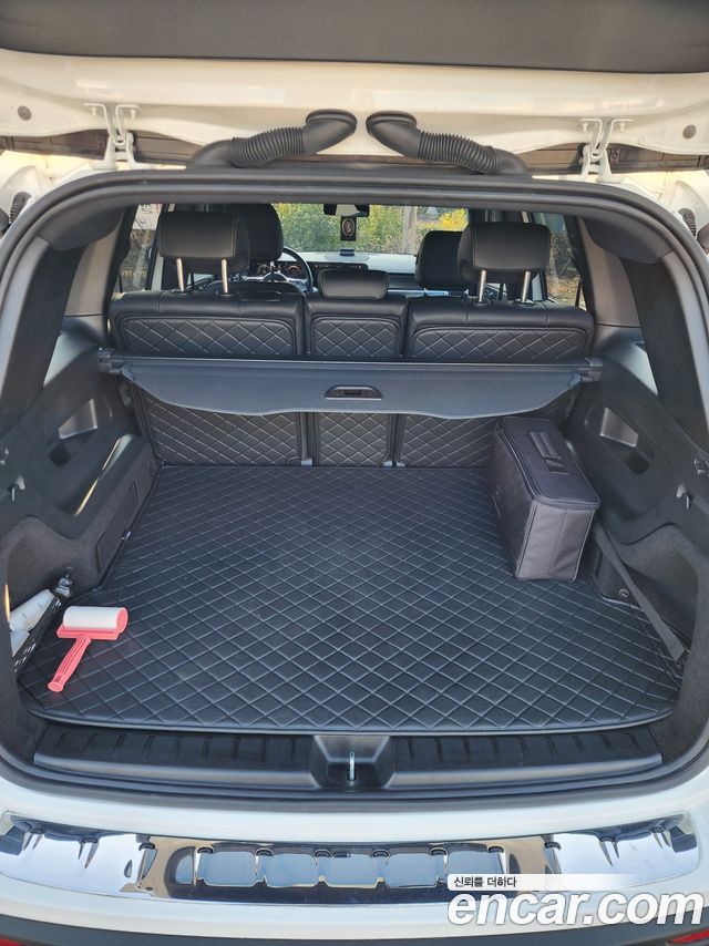 Mercedes-Benz EQB EQB300 4MATIC AMG Line