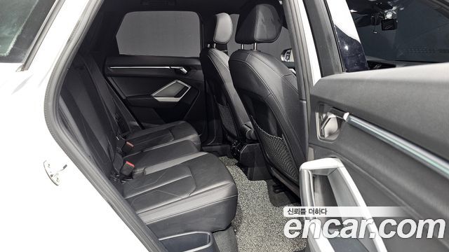 Audi Q3 35 TDI Premium