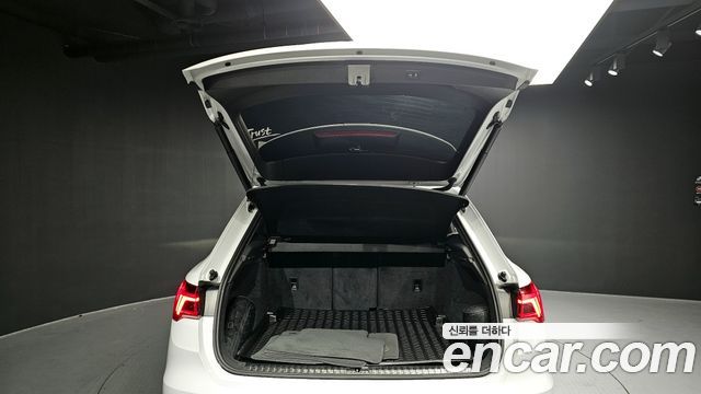 Audi Q3 35 TDI Premium