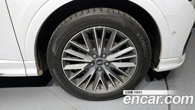 Audi Q3 35 TDI Premium