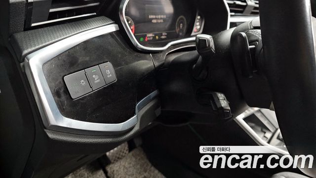 Audi Q3 35 TDI Premium