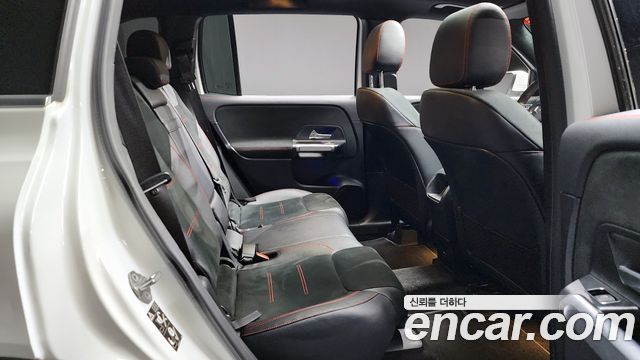 Mercedes-Benz GLB-Class GLB250 4MATIC