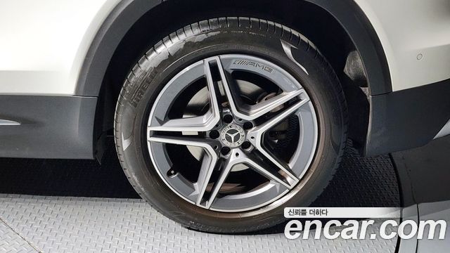 Mercedes-Benz GLB-Class GLB250 4MATIC