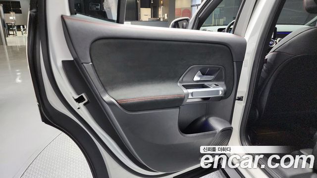 Mercedes-Benz GLB-Class GLB250 4MATIC