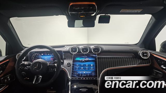 Mercedes-Benz GLC-Class GLC300 4MATIC AMG Line