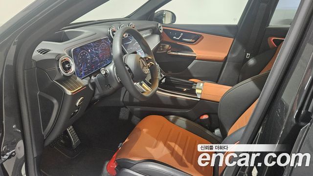 Mercedes-Benz GLC-Class GLC300 4MATIC AMG Line