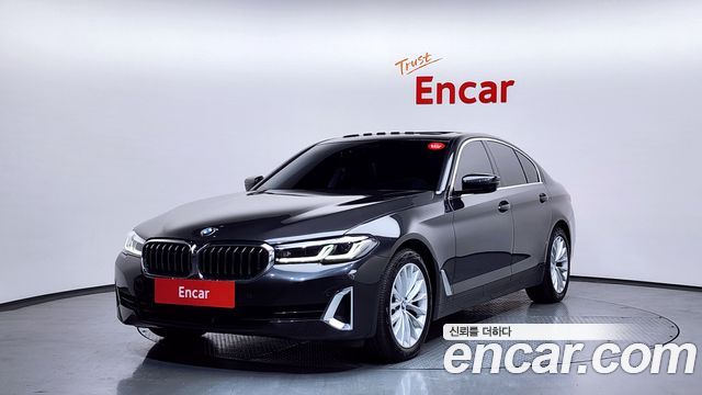 BMW 5-Series 523d xDrive Luxury