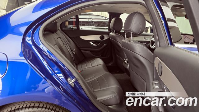 Mercedes-Benz C-Class C200 Avantgarde