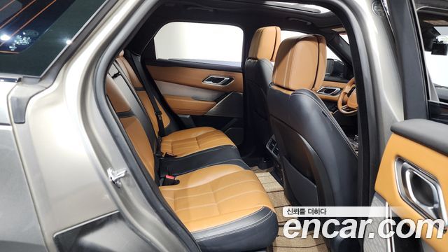 Land Rover Range Rover Velar 3.0 D300 R-Dynamic HSE