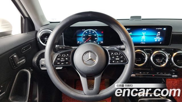 Mercedes-Benz A-Class A220 Hatchback