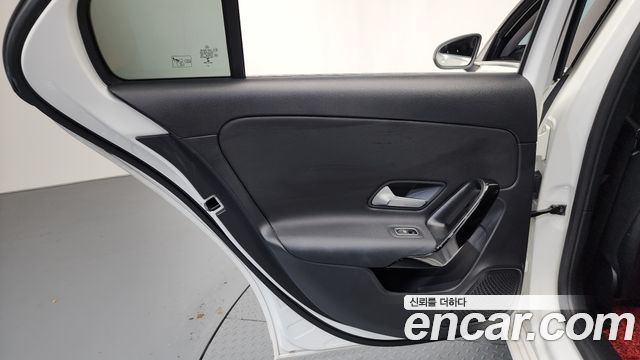 Mercedes-Benz A-Class A220 Hatchback