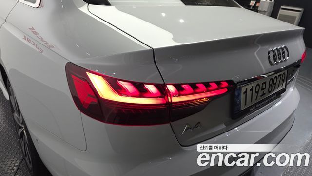 Audi A4 40 TFSI Premium