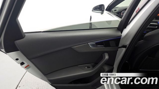 Audi A4 40 TFSI Premium