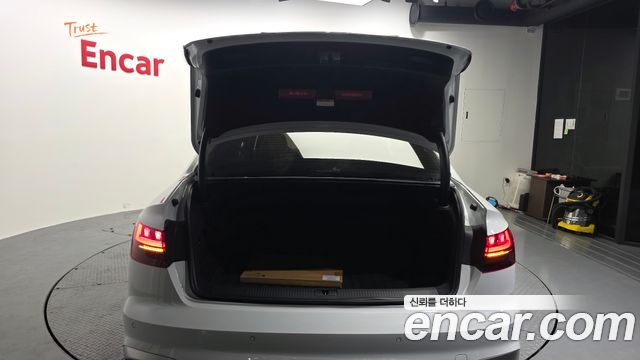 Audi A4 40 TFSI Premium