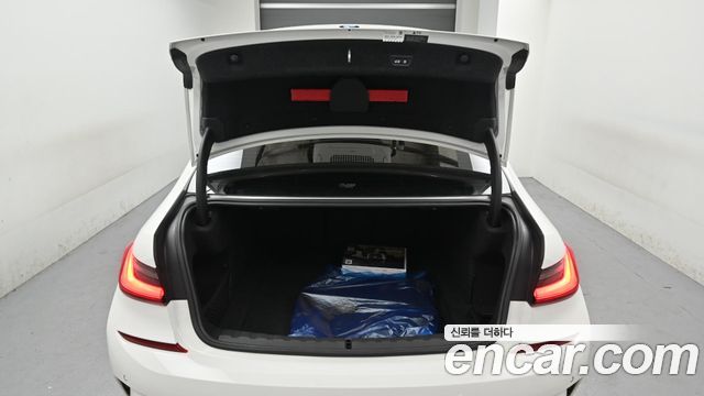 BMW 3-Series 320i M Sport