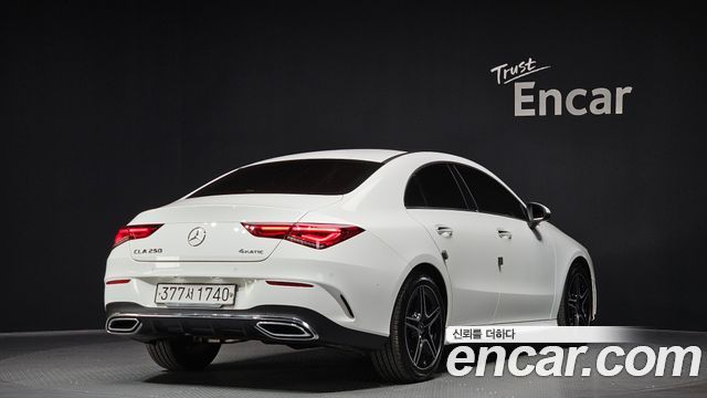 Mercedes-Benz CLA-Class CLA250 4MATIC