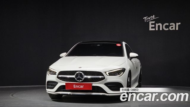 Mercedes-Benz CLA-Class CLA250 4MATIC