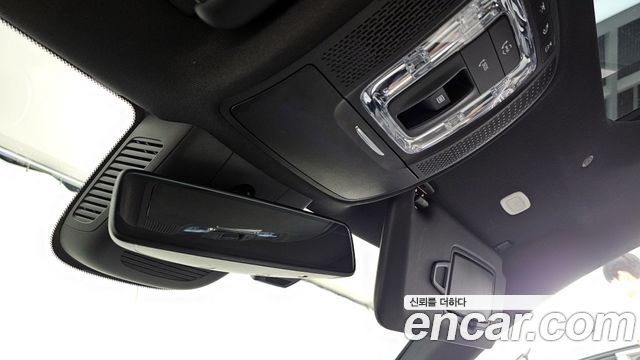 Mercedes-Benz CLA-Class CLA250 4MATIC