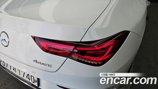 Mercedes-Benz CLA-Class CLA250 4MATIC