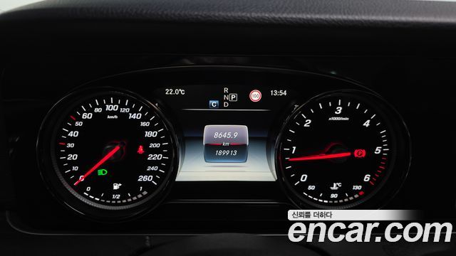 Mercedes-Benz E-Class E220d Avantgarde