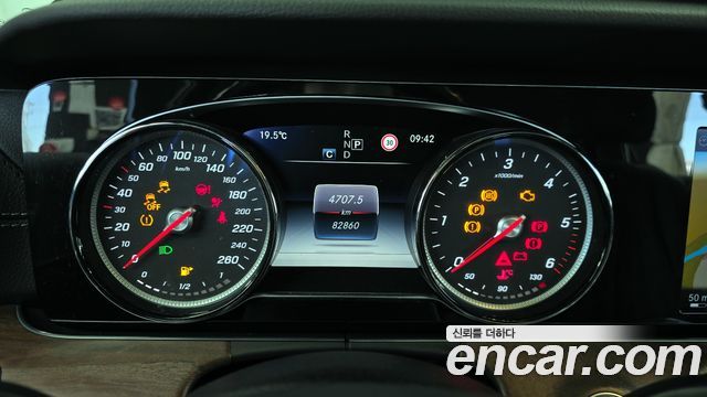 Mercedes-Benz E-Class E220d Exclusive