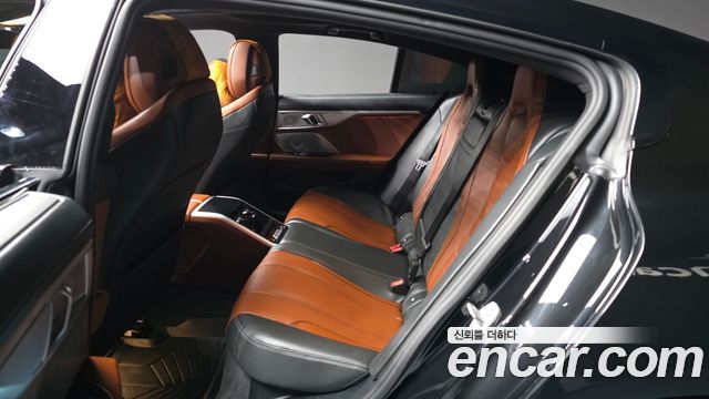 BMW 8-Series M850i xDrive Gran Coupe