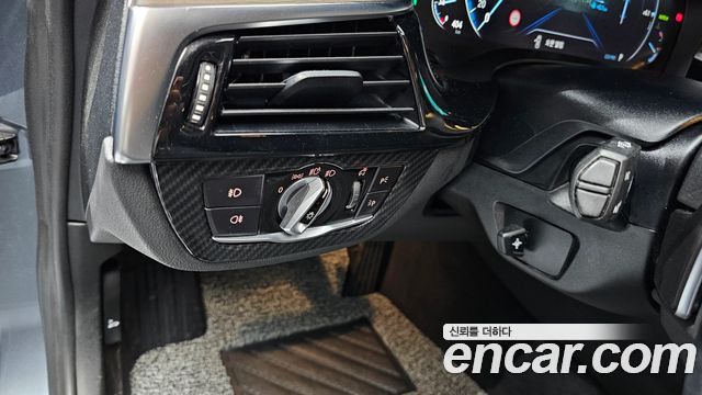 BMW 5-Series 520d Luxury Plus